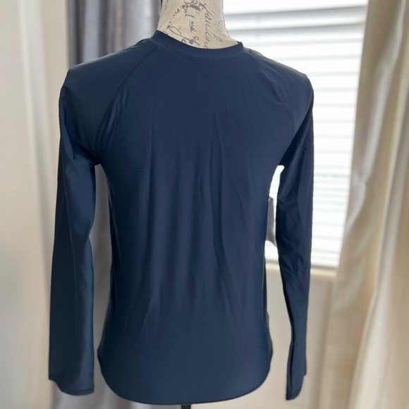Old Navy Other - Old Navy big boys 14/16 (XL) blue rash guard.